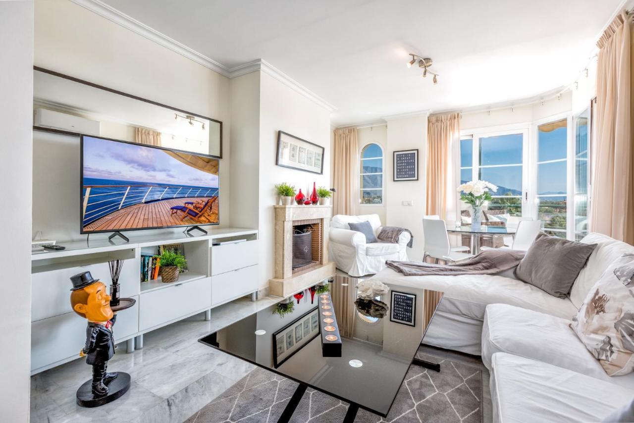 In Senorio De Aloha With Sea Views Apartment
